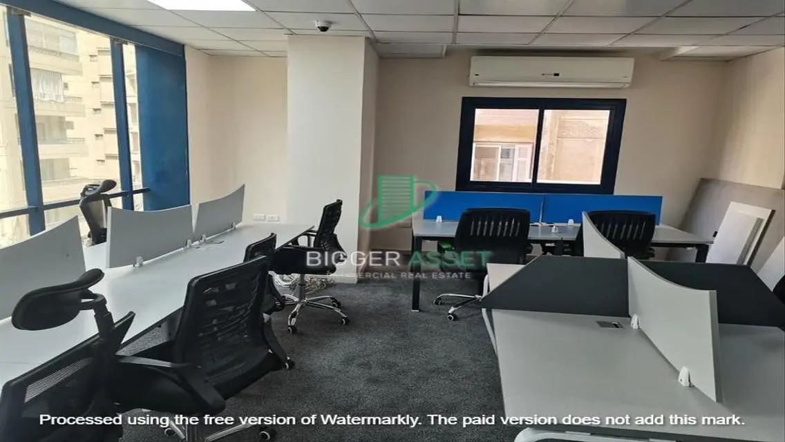 Apartment for Sale - 450 sqm with Covered Parking