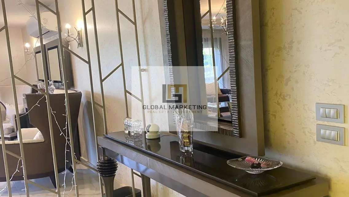 Ready to move in duplex - furnished