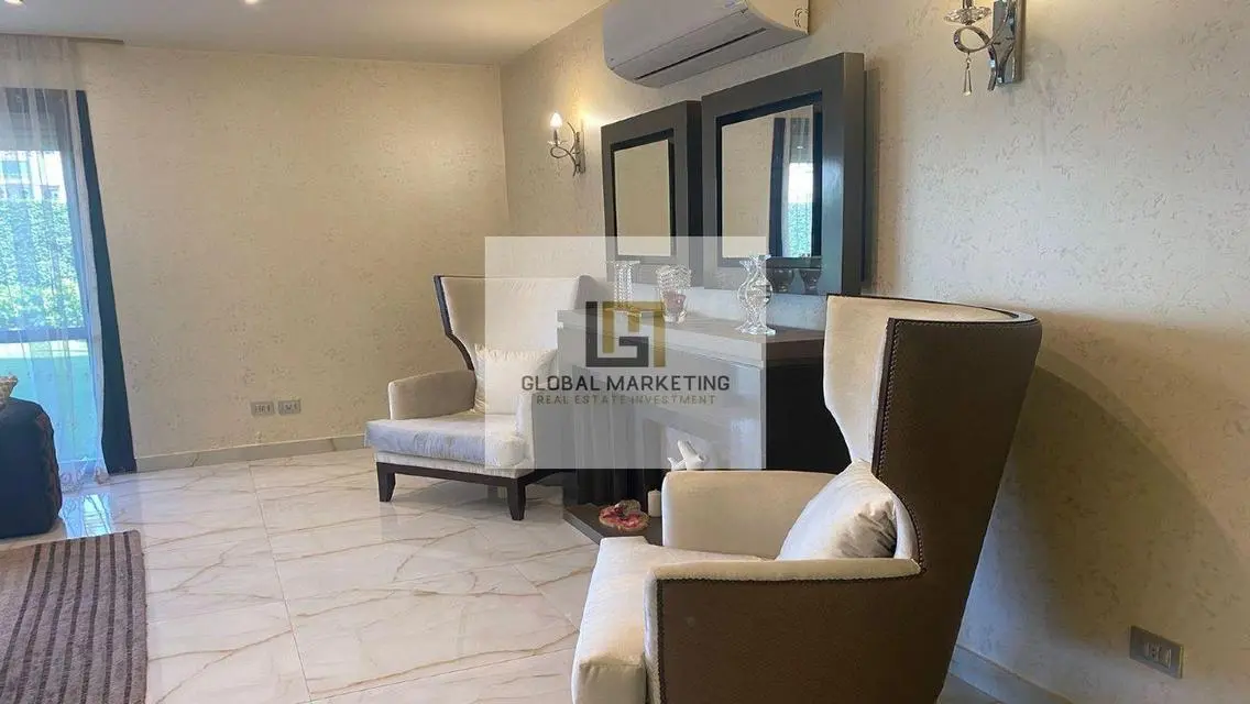 Ready to move in duplex - furnished