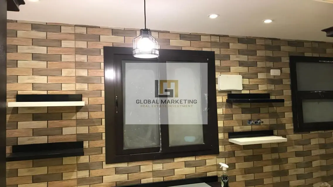 Apartment for rent with kitchen in Eastown