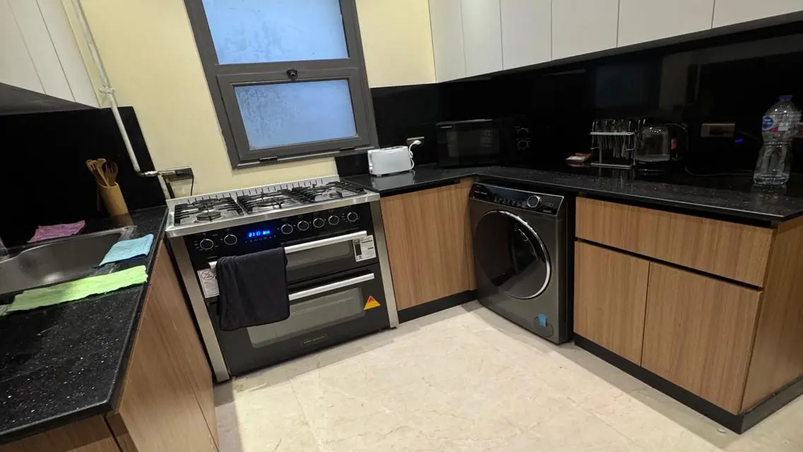Super Lux Furnished Apartment for Rent in Eastown