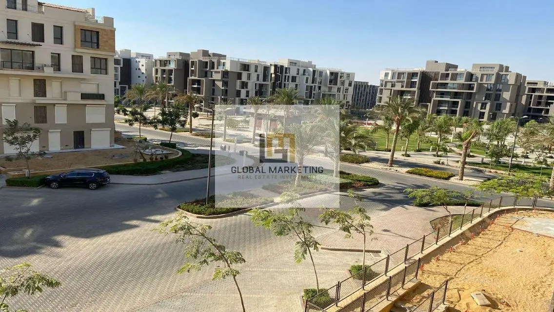 Modern furnished apartment for rent in Eastown
