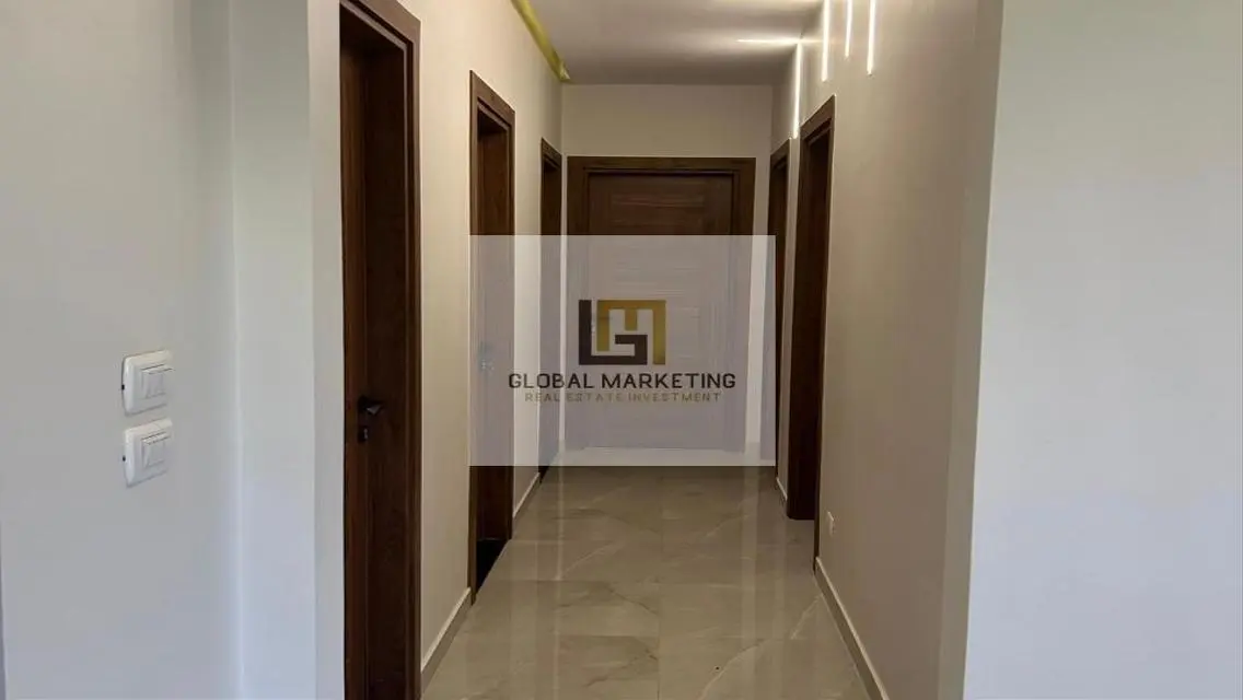 Semi-furnished apartment for rent in Eastown