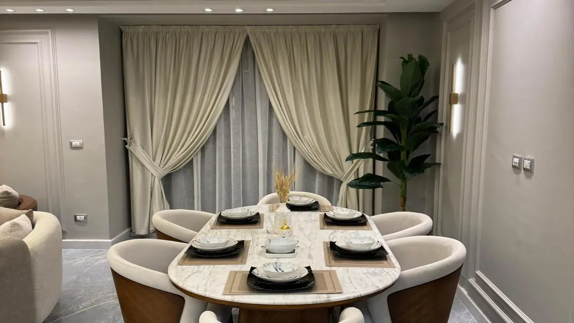 Super Lux Furnished Apartment for Rent in Eastown