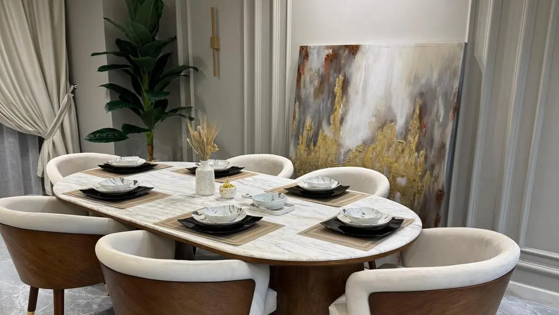 Super Lux Furnished Apartment for Rent in Eastown