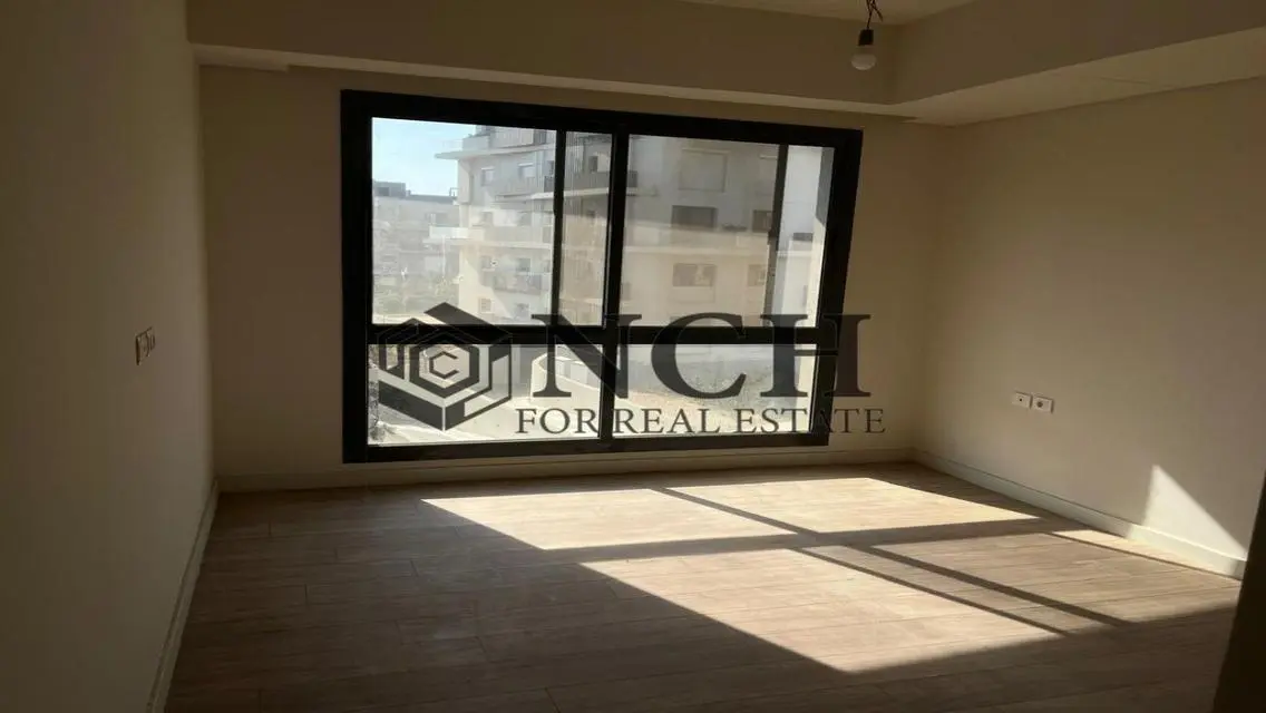 APT,with Kitchen and ACs -First USE - POOL View