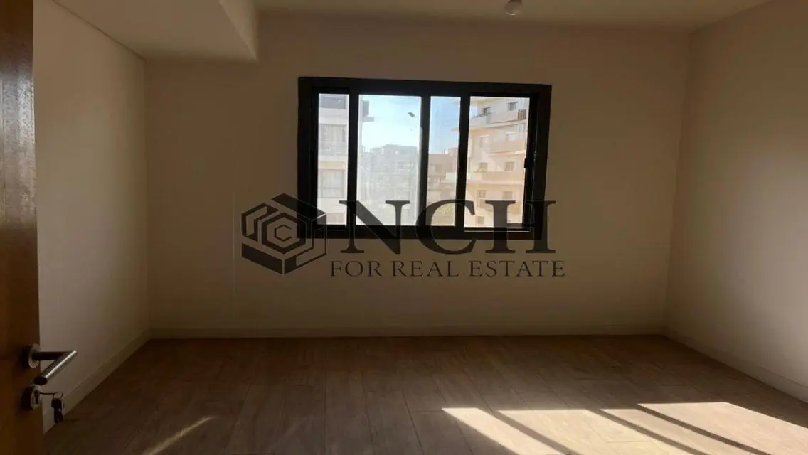 APT,with Kitchen and ACs -First USE - POOL View
