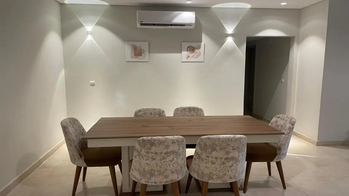 Ground with garden furnished for rent in Mivida