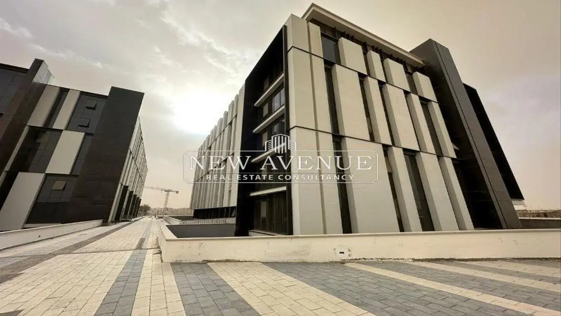 Fully Finished Administrative Office 130m in Hyde Park