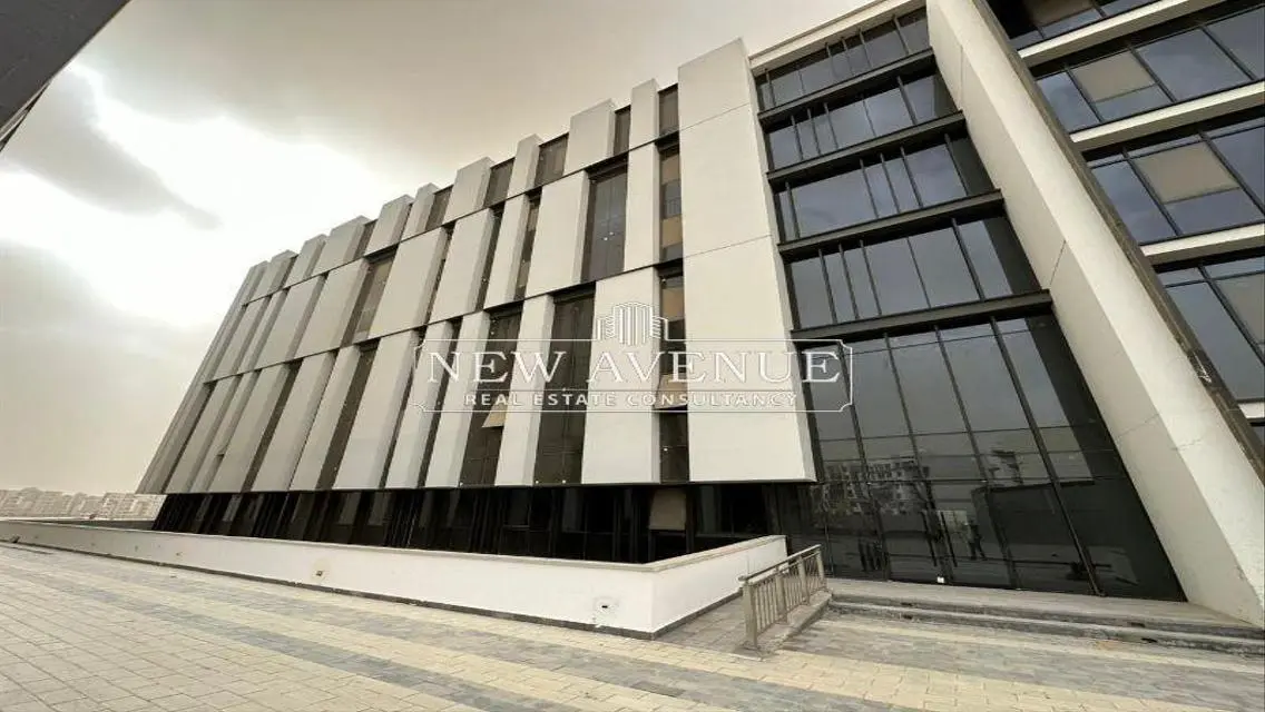 Fully Finished Administrative Office 130m in Hyde Park