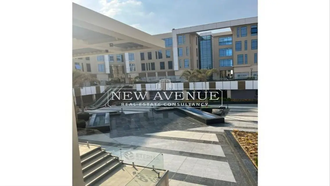 Commercial retail 38m at Eterna New Cairo for rent