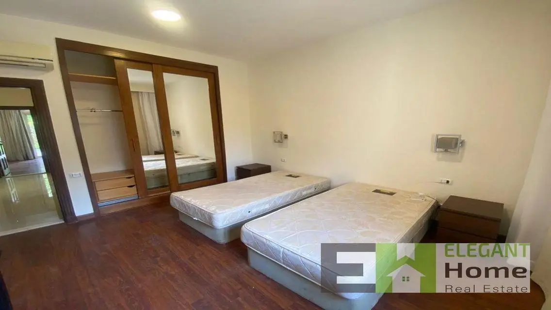 Luxury Villa with 4000 sqm and Complete Amenities