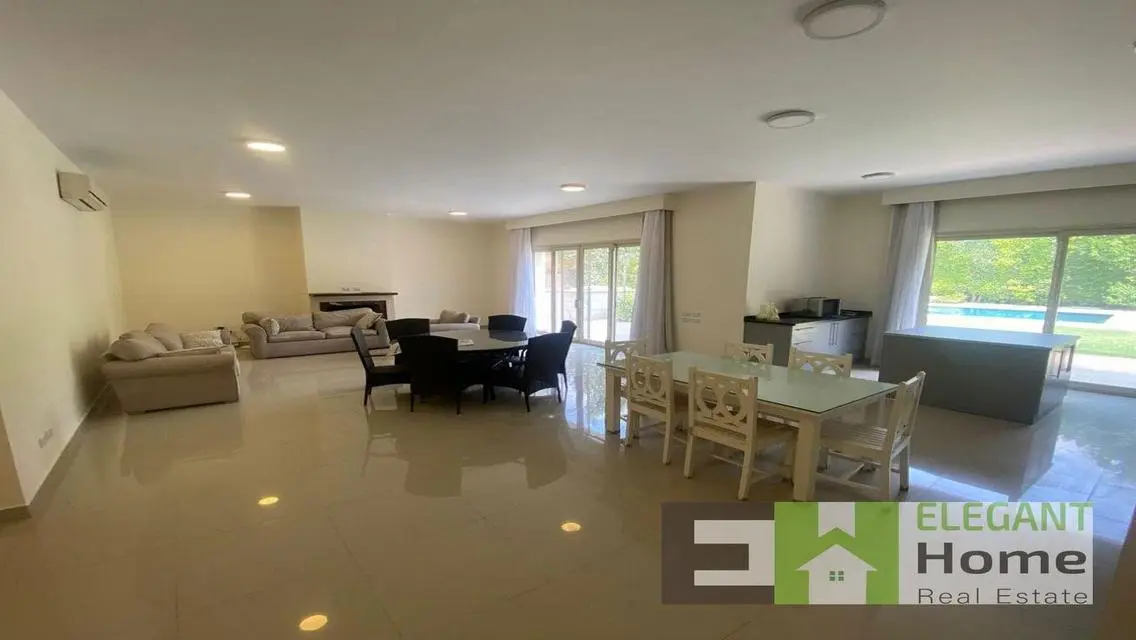 Luxury Villa with 4000 sqm and Complete Amenities