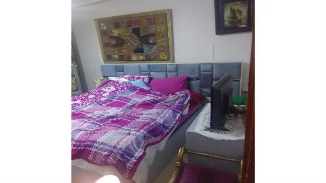للبيع شقه مساحه 82 متر في B11 تشطيب خاص فيو جاردن