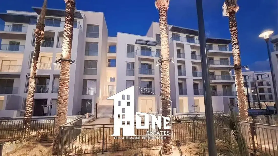 فيلا فاخرة مع مسبح خاص في قلب المدينة
