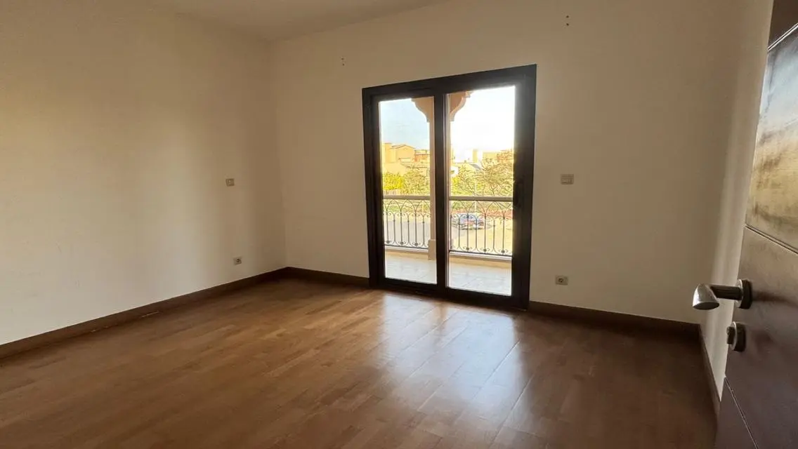 standalone with kitchen and acs for rent in Mivida