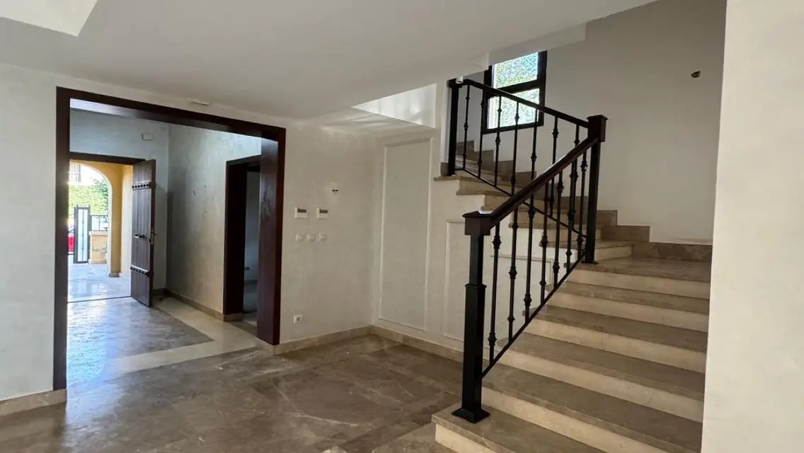 standalone with kitchen and acs for rent in Mivida