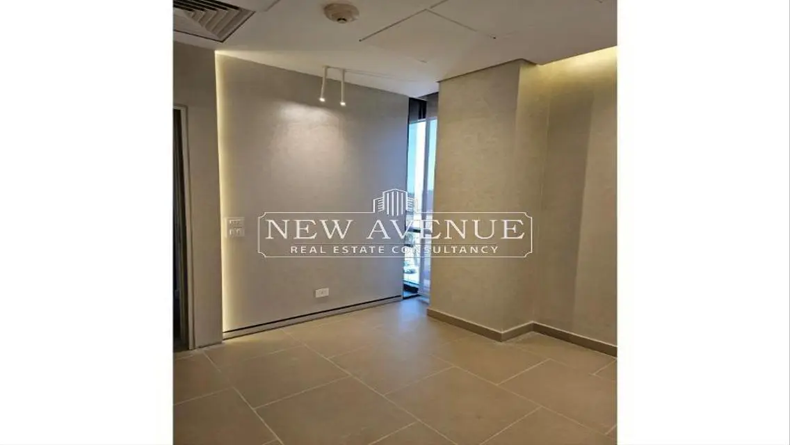 Fully finished clinic 136m at Beverly Hills - Rent