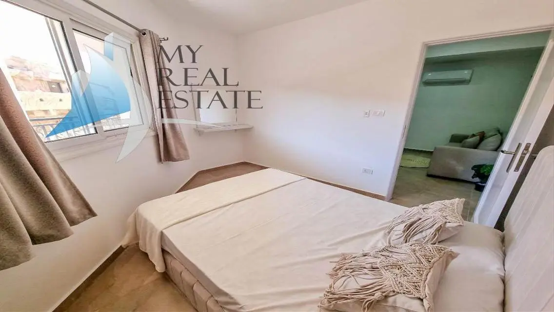 Newly furnished 1 bedroom apartment in Selena Bay