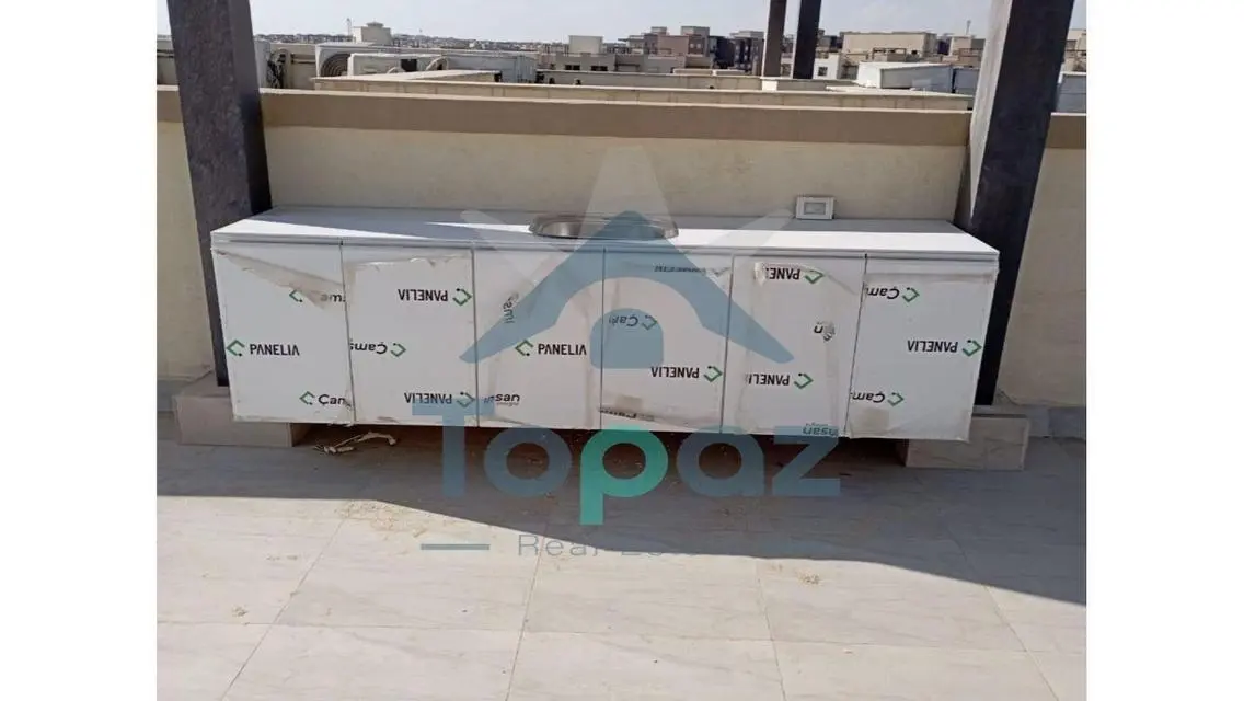 Penthouse with roof For Rent New Giza  Amberville