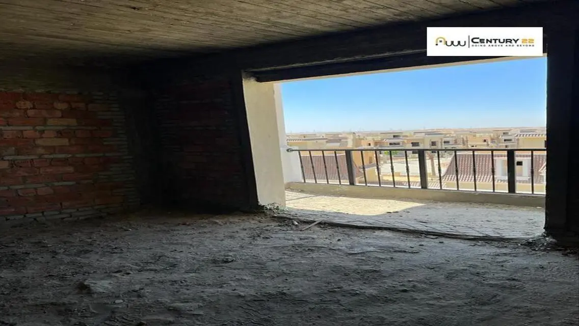 Apartment for sale in Sarai Compound at a very spe