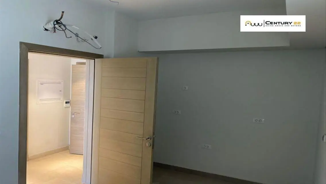 Apartment for rent with kitchen, Mivida Avenues Co