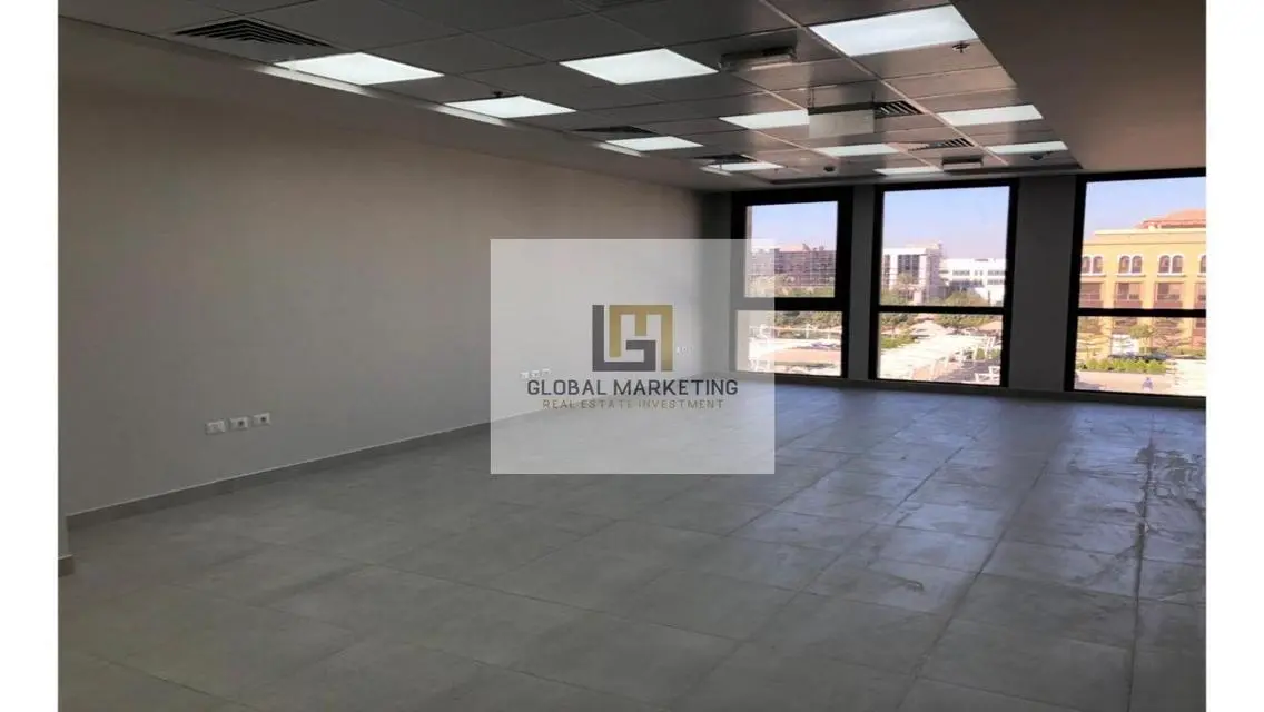 Finished Administrative Office for Rent 93m