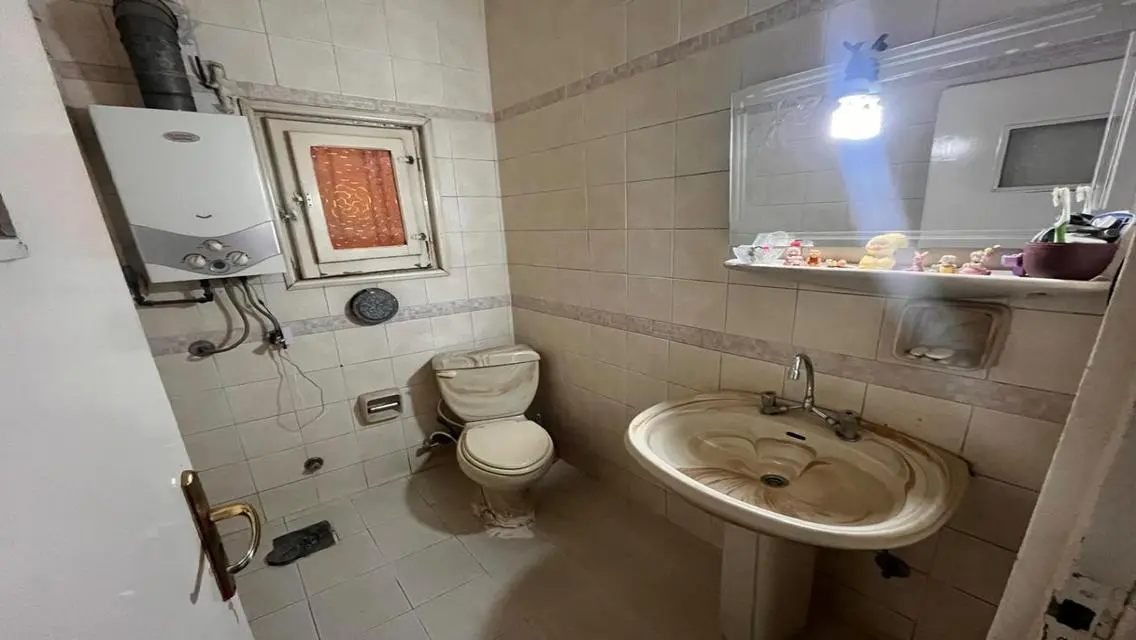 Apartment 190m 3 rooms on Nasr Road in Nasr City