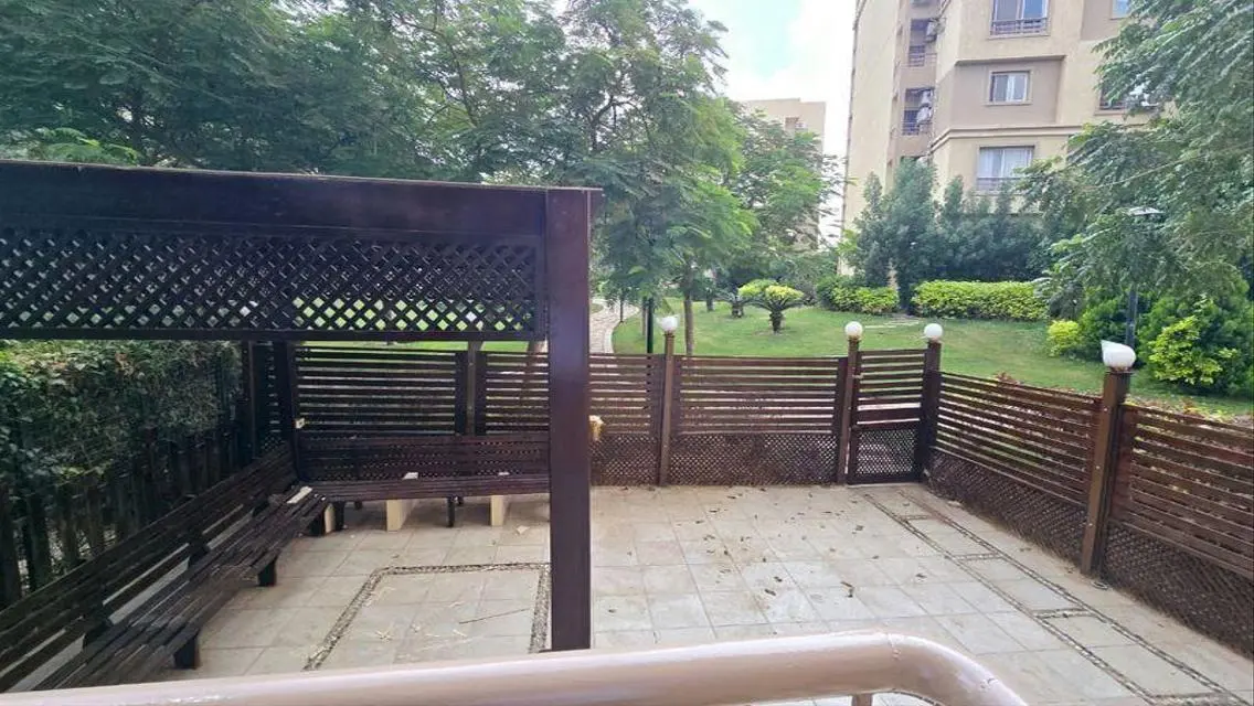 { شقه للإيجار في مدينتي مفروش }