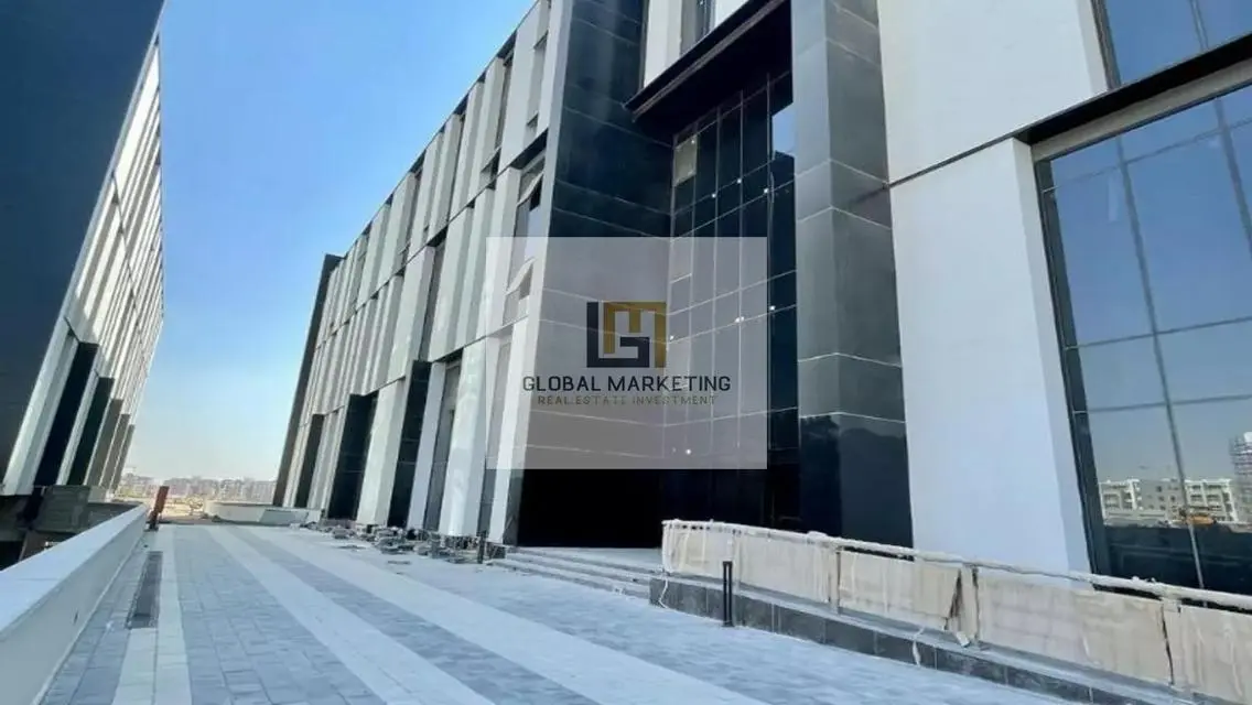 Office 190m for Rent in Hyde Park Fully Finished