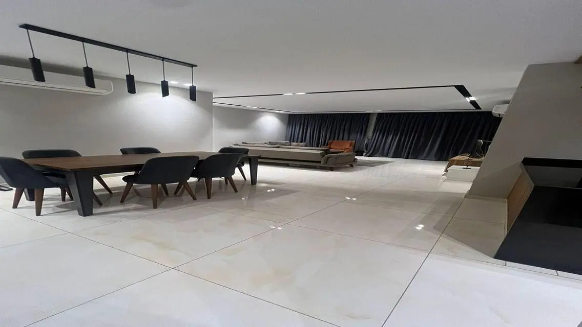 ريسيل من المالك 152م تشطيب سوبر لوكس في Courtyard