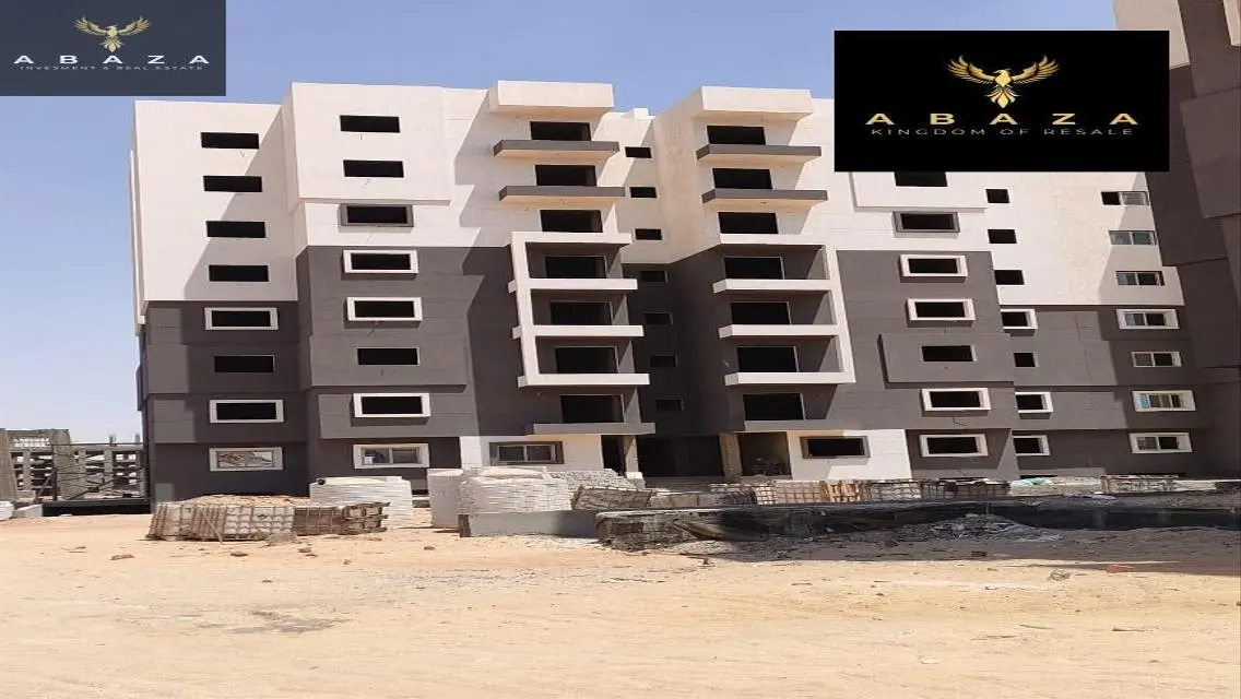شقة مميزة للبيع في R7  العاصمو الادارية