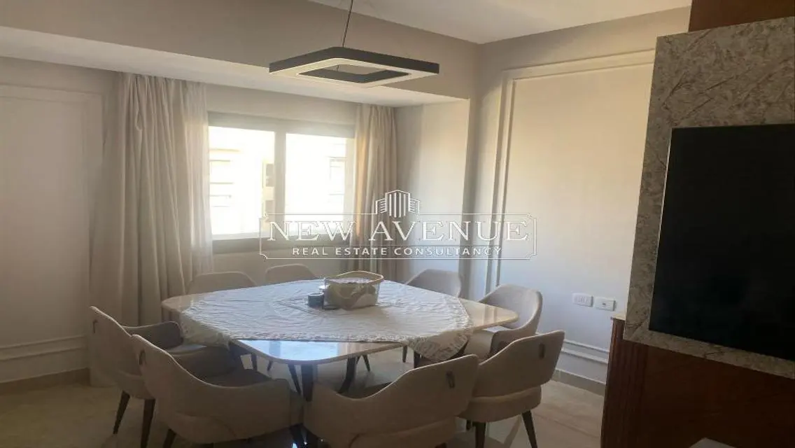 Delivered penthouse corner fully finished in fifth square