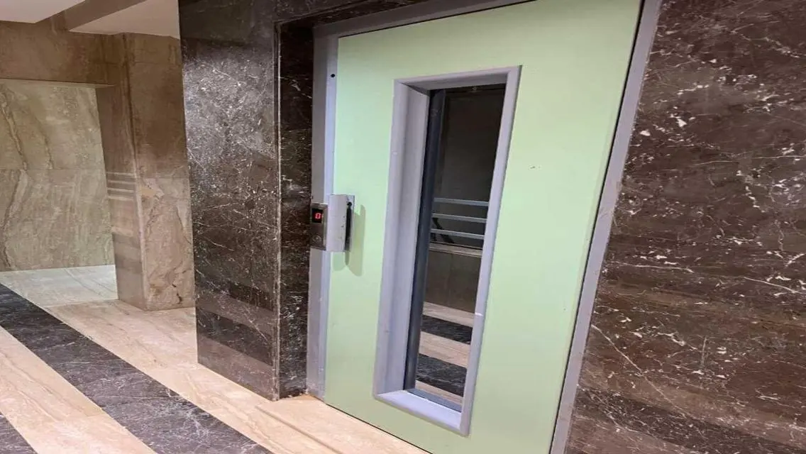 An apartment at a bargain price in Beit Al-Watan,