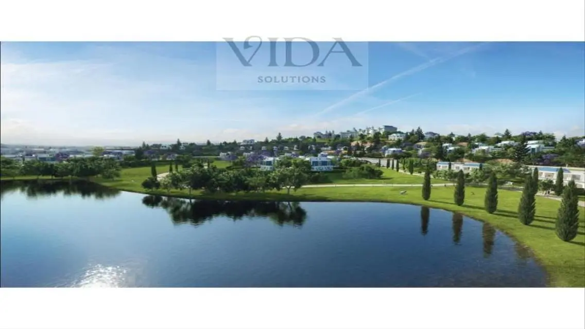 I Villa roof for sale in MV ICity october hot deal