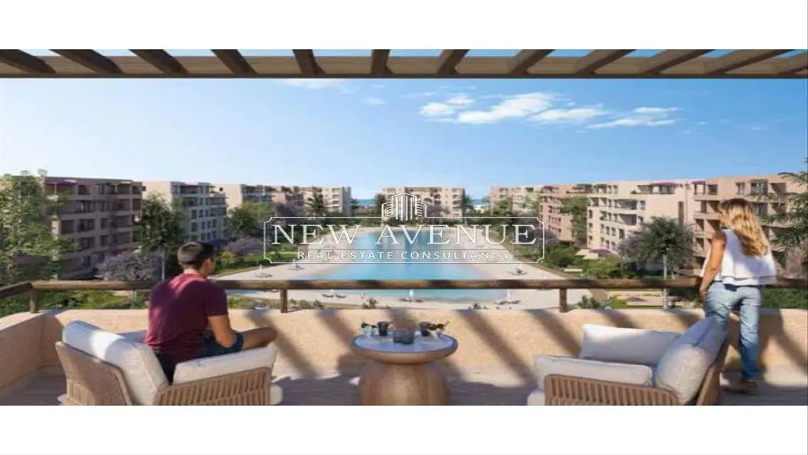 Town House Middle direct on lagoon-Hacienda Waters