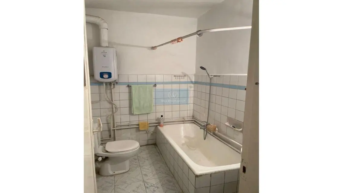 Apartment For sale140 in Ammar Ibn Yasser St.