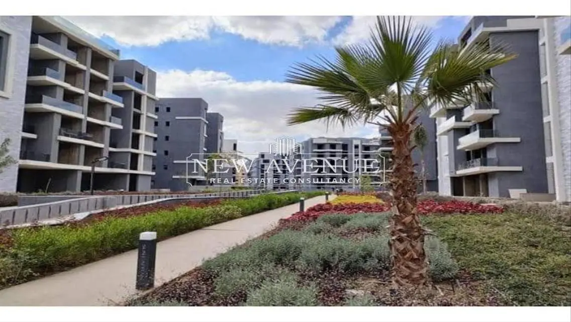 Luxury Apartment with 211 sqm and Stunning Views in a Prime Location