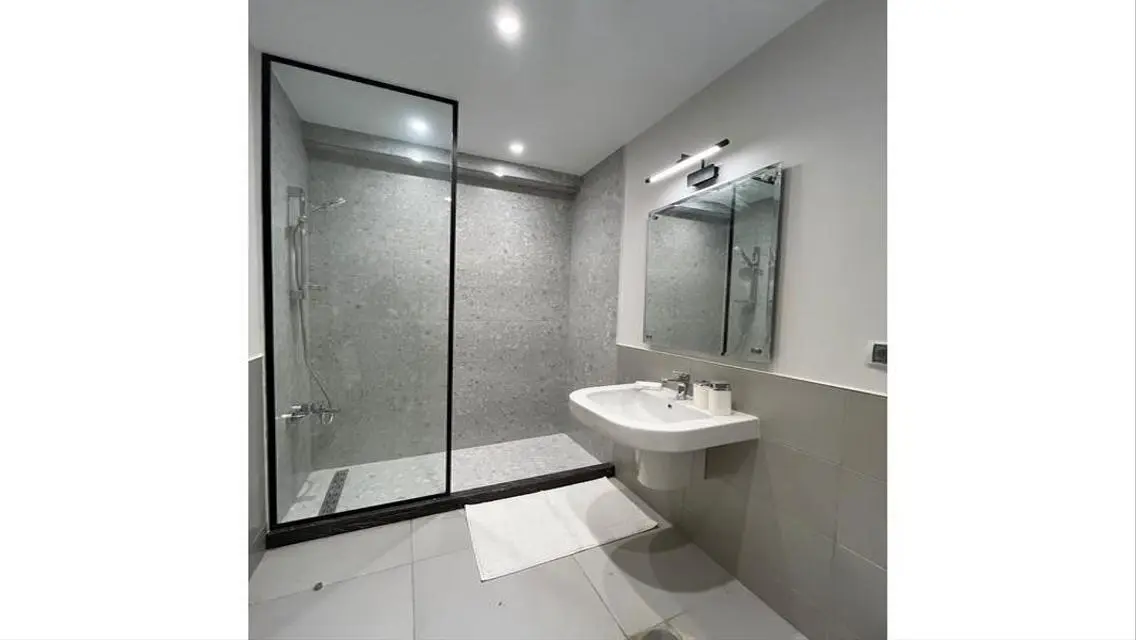 furnished apartment in mivida -- emaar