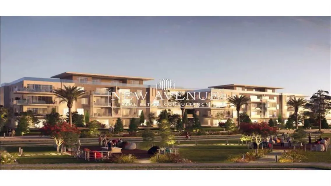 Apartment In the Axis Iwan Overlooking clubhouse