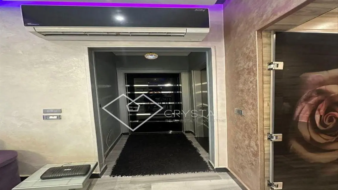 شقه ارضي مفروشه بالكامل ,فيو جاردن بسعر مميز جدا