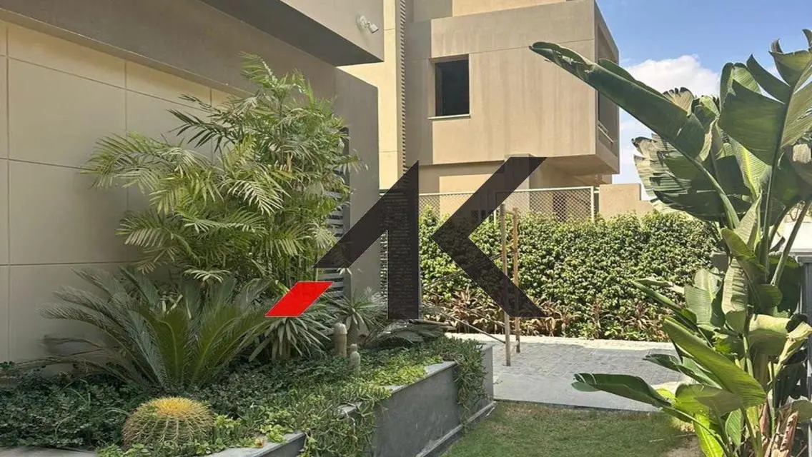 فيلا كاملة التشطيب في بالم هيلز قطامية اكستينشن