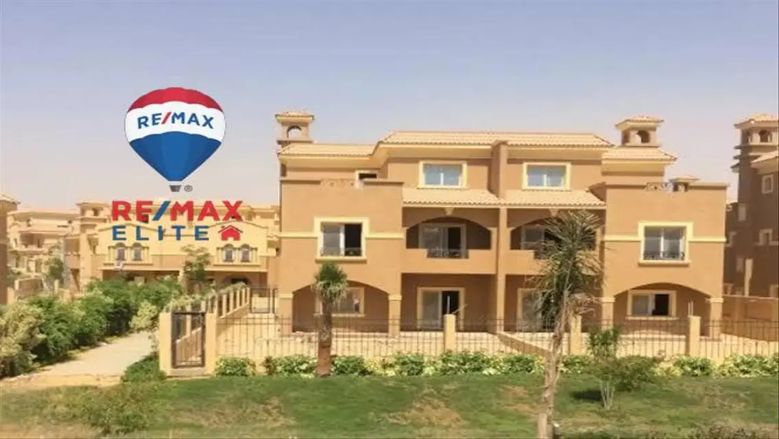 Cheapest Standalone in Les Rois Overlooking Lake