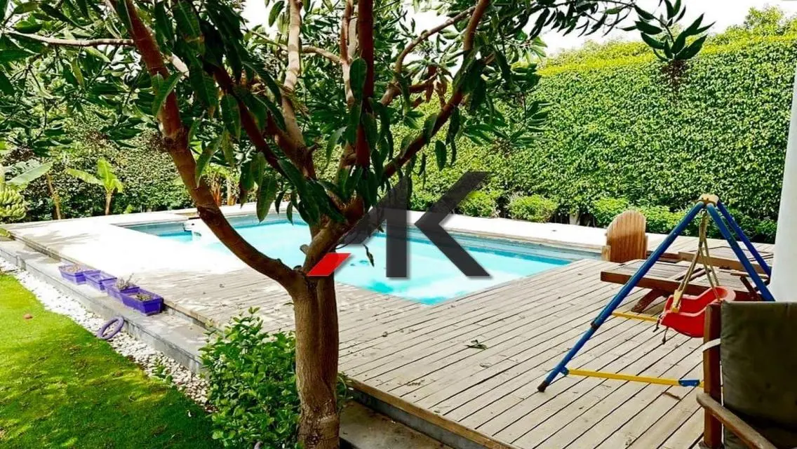 Finished Stand Alone with pool in Mountain View 1