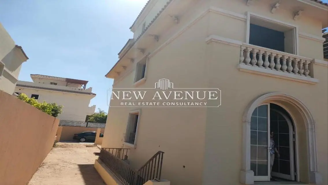 Standalone Ready to move - Open View- Hyde Park