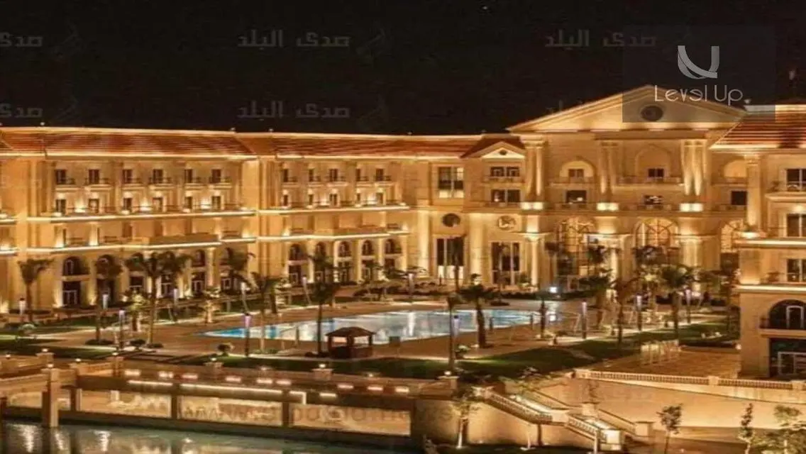 كافيةومطعم للبيع في العاصمةلوكيشن امام فندق الماسة
