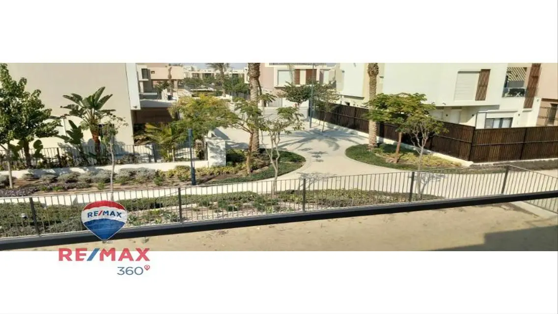 Prime location &amp; Best Priced villa in Sodic East