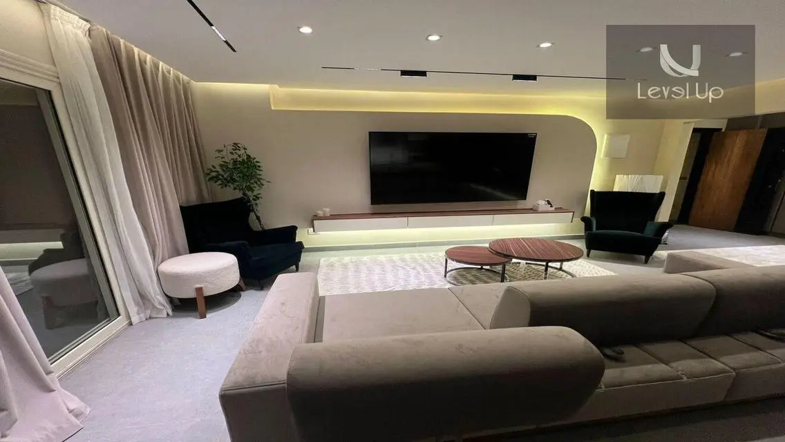 Ground floor with fully furnished garden in Stone