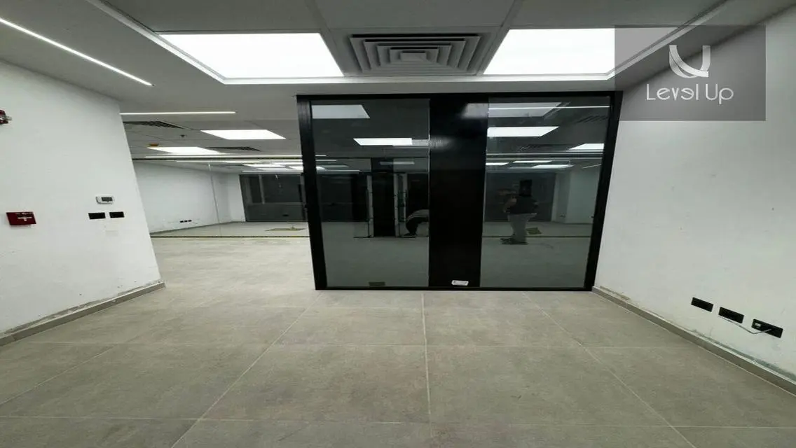 Office for rent n Mivida Superlux air conditioning