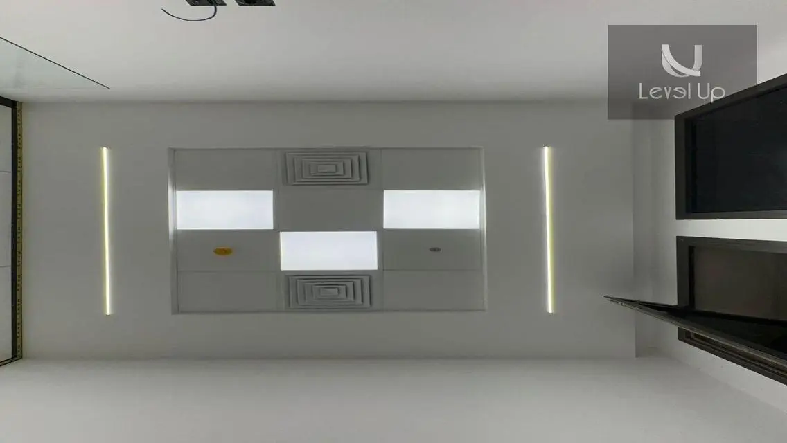 Office for rent n Mivida Superlux air conditioning